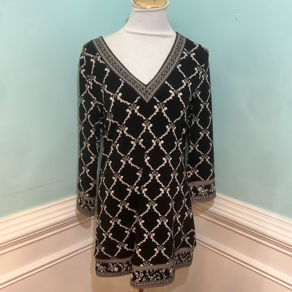 White House Black Market Top